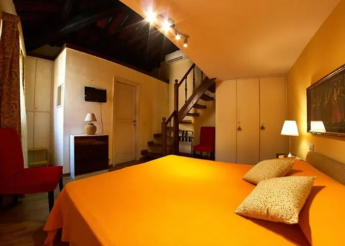Casa Delle Eroidi